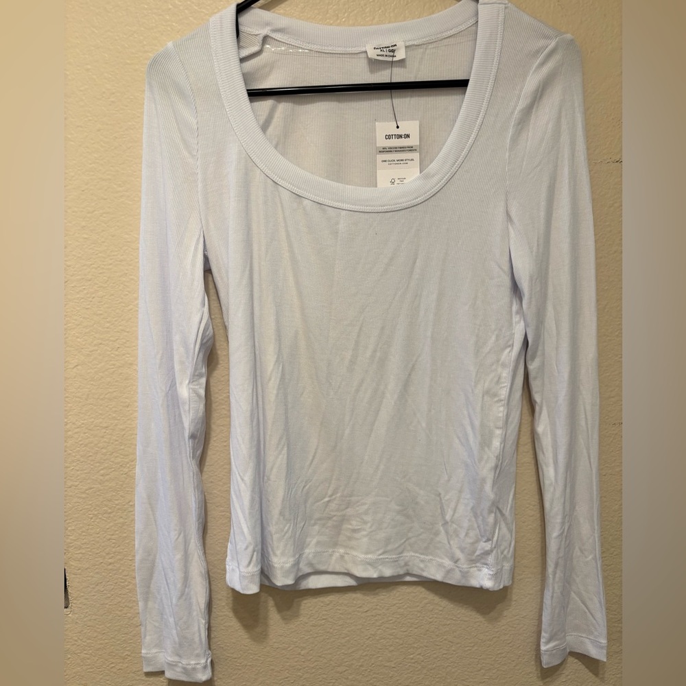 cotton on scoop neck longsleeve